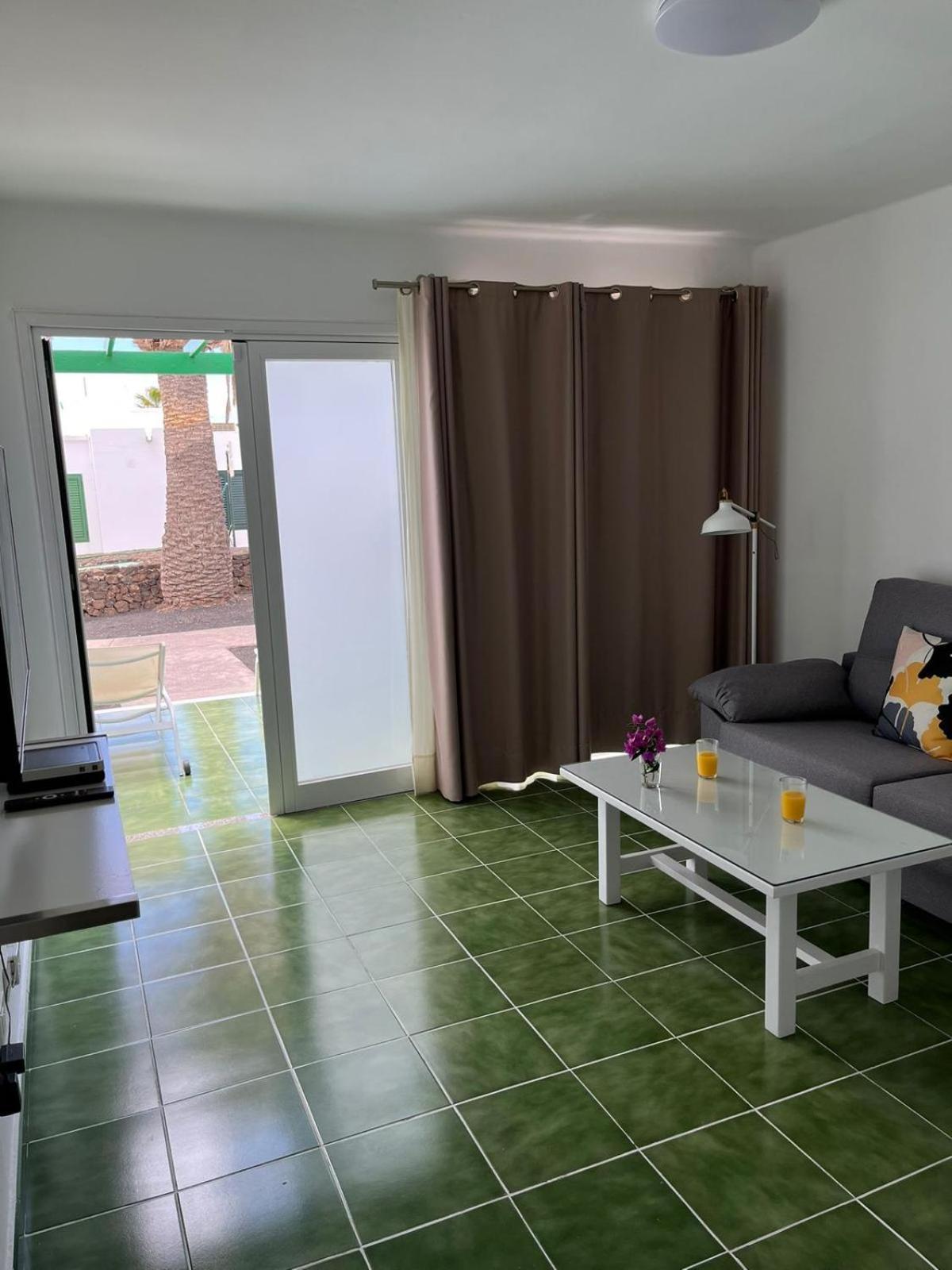 Bungalow Buganvilla Tías Extérieur photo